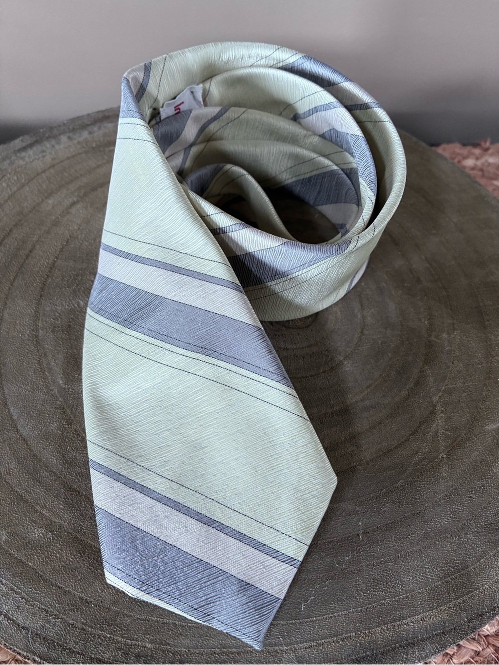 Classic Men's Light Green and Gray Stripe Tie